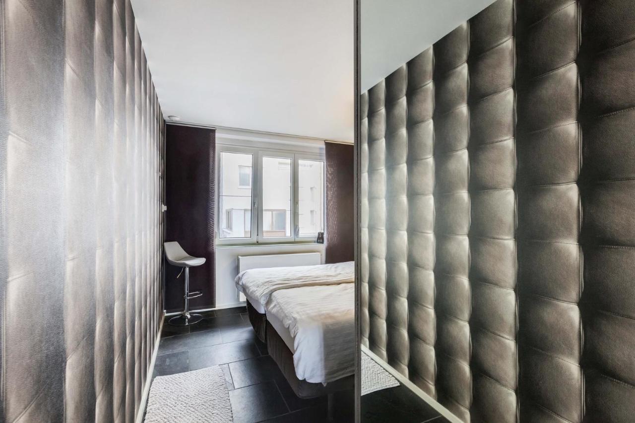 Luxueus Appartement 100 Stappen Van Zee En Strand Ostend Exterior photo